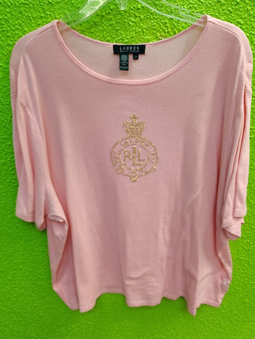 Lauren Ralph Lauren Light Pink Short Sleeve Top with Gold Crest